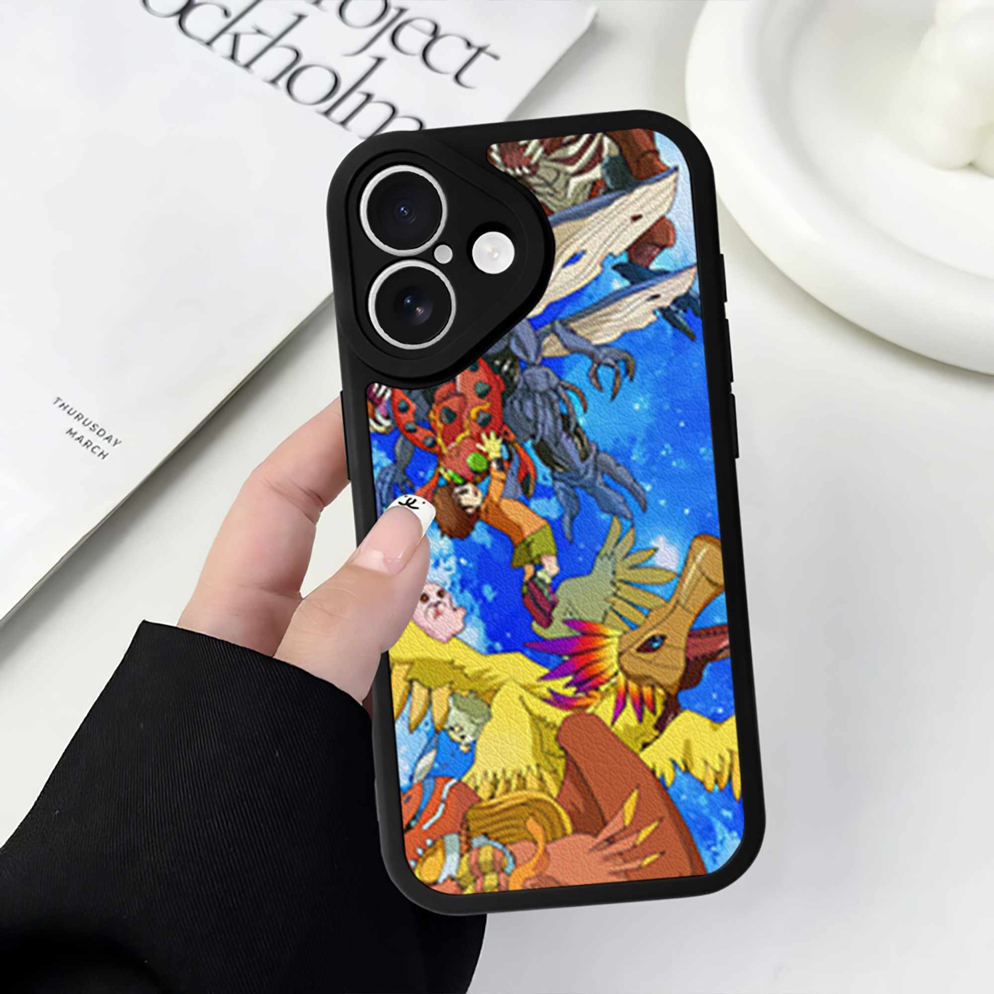 （画像用） Digimon デジタルモンスター/デジモン 【iPhone 16シリーズ対応】シリコンスマホケース（レザー調） 材質：シリコン